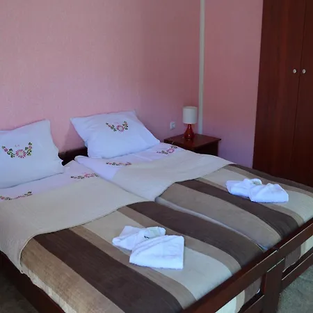 Eco Village Raj U Raju Holiday park 3*