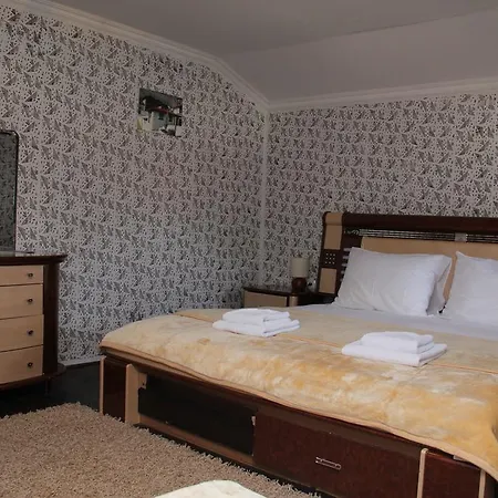 Eco Village Raj U Raju Holiday park 3*