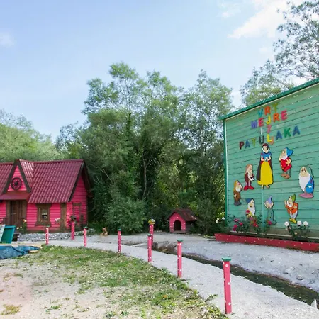Eco Village Raj U Raju 3* Konjic