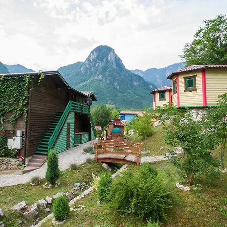 Holiday park Eco Village Raj U Raju