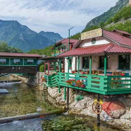 Eco Village Raj U Raju 3*