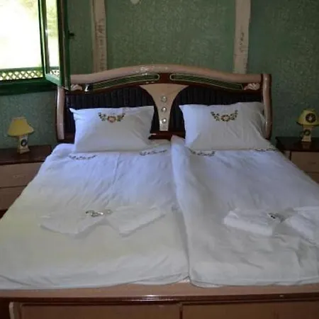 Holiday park Eco Village Raj U Raju 3*